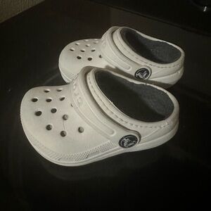 CROCS White Water Shoes with Perforated Design and Heel Strap